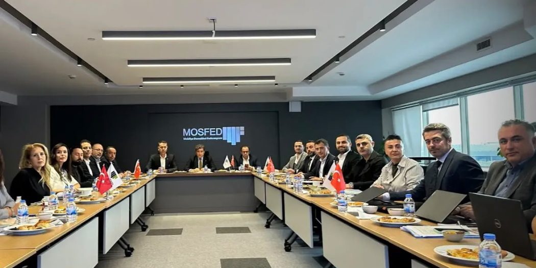 MOSFED Başkanlar Kurulu Toplantısı’na katılan dernek başkanları ve genel sekreterler